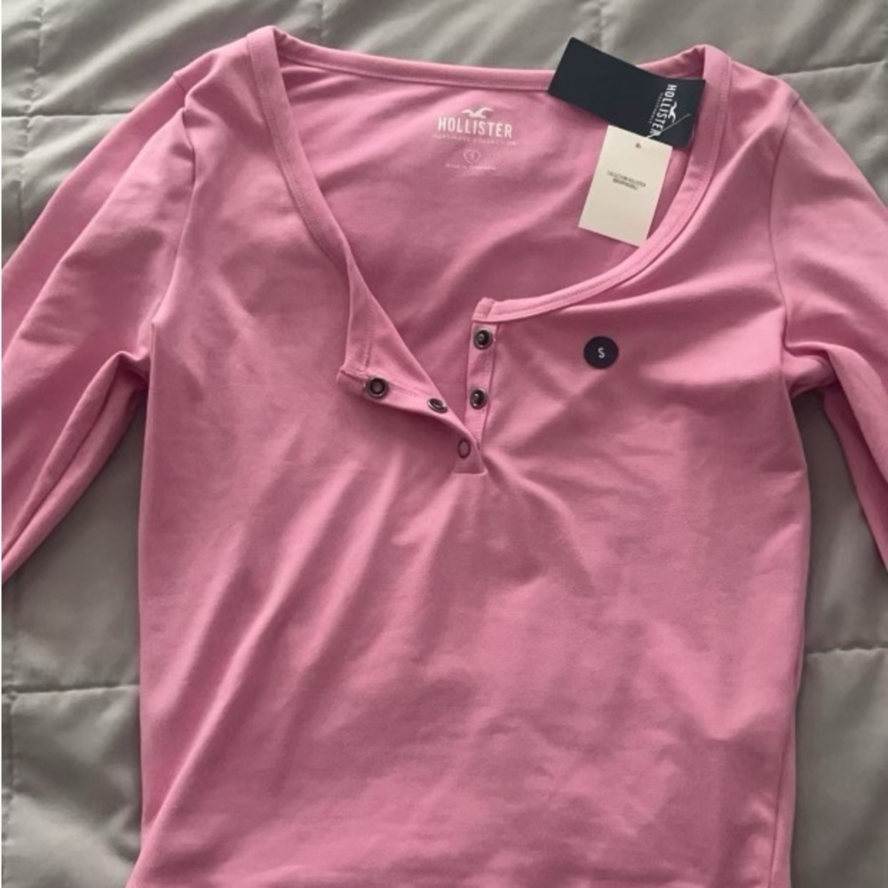 Hollister, size small, never worn